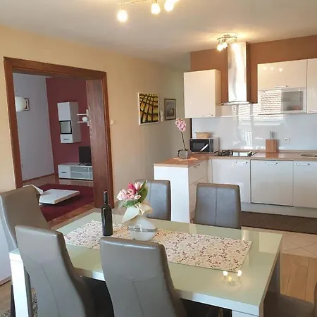 Apartment Laloli Orebic